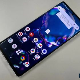 【美品扱い】docomo AQUOS R6 白 SIMフリー (※注意事項)