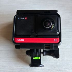 insta360 ONE R 360度カメラ