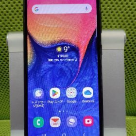 Samsung Galaxy A20 ブラック