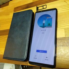 SONY Xperia SOG02 ケース付き