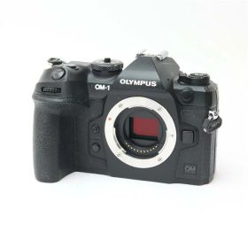 【中古】 《並品》 OM SYSTEM OM-1 ボディ [ デジタルカメラ ]