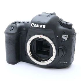 【中古】 《良品》 Canon EOS 7D Mark II ボディ [ デジタルカメラ ]