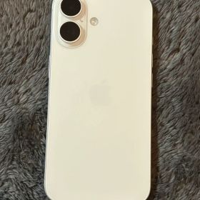 【美品】iPhone16 ホワイト 128GB