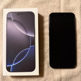 iPhone 16 Pro Max 256GB ブラックチタニウム 美品 初期化