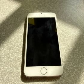 Apple iPhone 6 ホワイト