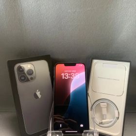 美品 アップルストア版 SIMフリー iPhone13 Pro 256GB