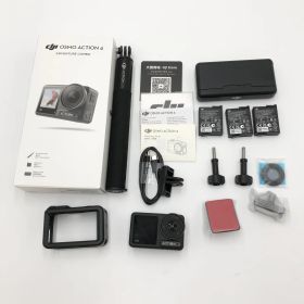 DJI アクションカメラ Osmo Action 4 アドベンチャー コンボ 【国内正規品】 4K/120fps対応 防水カメラ 1/1.3インチセンサー搭載 10-bit & D-Log M