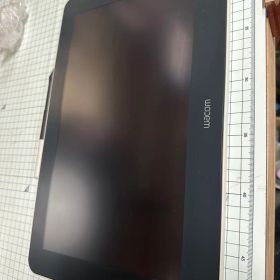 Wacom One 液晶ペンタブレット 本体とペン付き