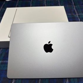 MacBook Air M2 13inch (16GB 256GBSSD)