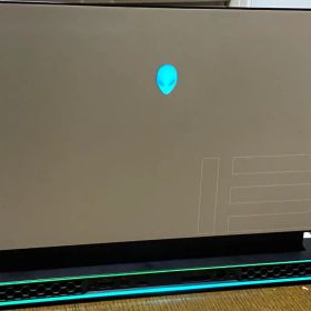 Alienware m15r2