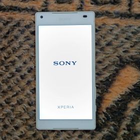 Sony Xperia SO-02H ホワイト docomo