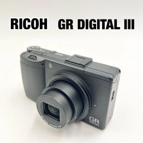 美品 RICOH GR DIGITAL III デジタルカメラ デジカメ