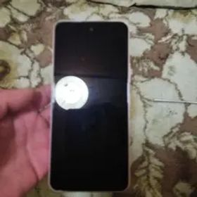 Libero 5G II ピンク 64 GB Y!mobile