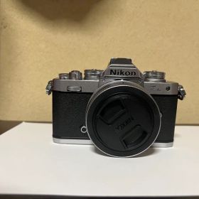 ニコン Zfc 28mm f/2.8 Special Edition +レンズ