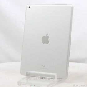 〔中古品〕 iPad 第6世代 32GB シルバー MR7G2J／A Wi-Fi【377】
