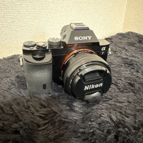 高級 SONY ILCE-7 α7 ミラーレス一眼 カメラ レンズ付き