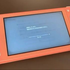 Nintendo Switch Lite コーラル