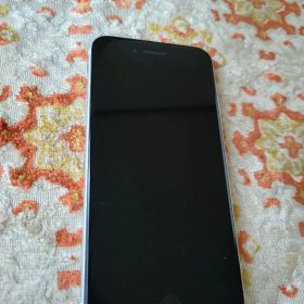 Apple iPhone se2 64g ホワイト ジャンク