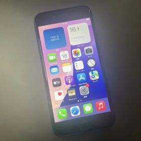 iphone se 第2世代(SE2) 64GB【背面ヒビあり】