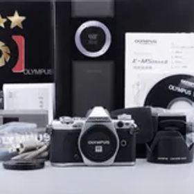 OLYMPUS オリンパス 【中古】OLYMPUS オリンパス OM-D E-M5 Mark II 14-150mm II レンズキット シャッター回数僅少 元箱付き ミラーレスカメラ