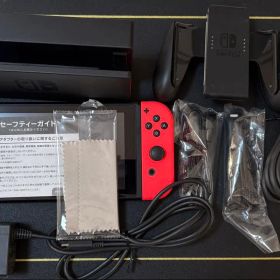 Nintendo Switch 本体 青・赤 Joy-Con