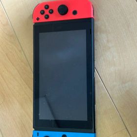 Nintendo Switch 本体 赤と青