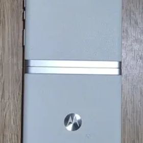 Motorola razr 40 バニラクリーム 256GB