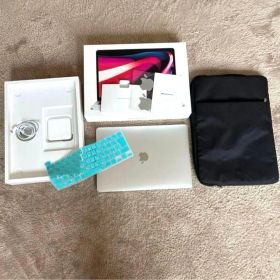 【最大容量100%】 MacBook Pro M2 8GB/512GB 2022