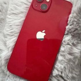 Apple iPhone 13 本体 レッド