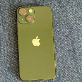 Apple iPhone 13 ミッドナイトグリーン 本体