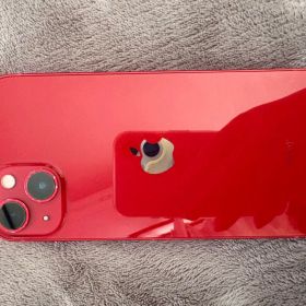 Apple iPhone 13 (赤色) 本体