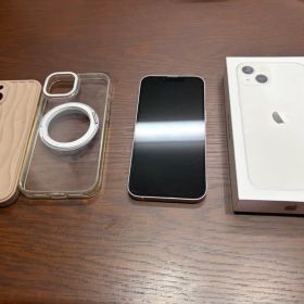 Apple iPhone 13 本体