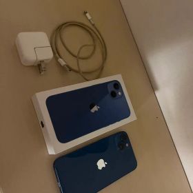 Apple iPhone 13 256GB SIM Free ブルー
