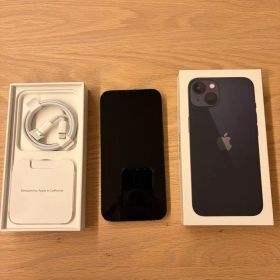 Apple iPhone 13 ／256GBブラック （ミッドナイト）本体