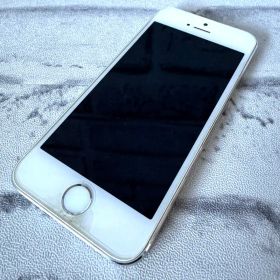 Apple iPhone5s 32GB シルバー本体 SIMなし ジャンク品