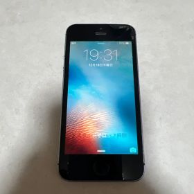 Apple iPhone 5s スペースグレー 32GB