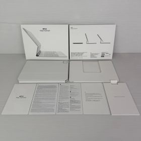 Apple Magic Keyboard MXQT2J/A A2261