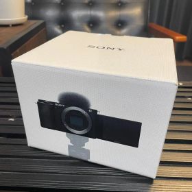 【新品】SONY ZV-E10 ボディ