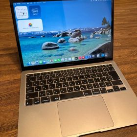 MacBook Air M1
