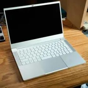 Razer Blade Stealth 13 フルHD Mercury