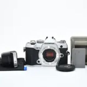 ★極上★ オリンパス OLYMPUS OM-D E-M5 Mark III ボディ シルバー 《ショット数3749回・付属品多数！》★完動品★ #56P57A511009