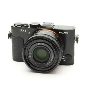 【中古】 《難有品》 SONY Cyber-shot DSC-RX1 [ デジタルカメラ ]