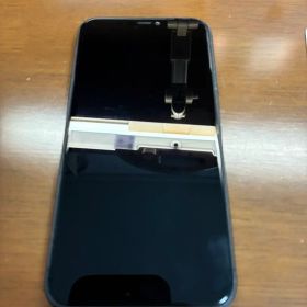 Apple iPhone 11 64GB ブラック