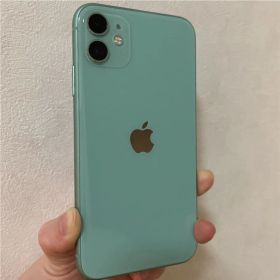 美品Apple iPhone 11 64GB グリーン SIMフリー