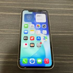 iPhone 11 64GB White SIMフリー ジャンク