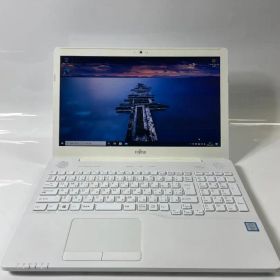 富士通 Lifebook AH50/B3 7世代i7/500GB/8GB