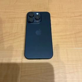 Apple iPhone 15 Pro スペースブラック