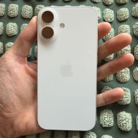 美品 Apple iPhone 16 Pro 512GB