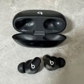 【美品】Beats Studio Buds ワイヤレスイヤホン／箱・付属品完備