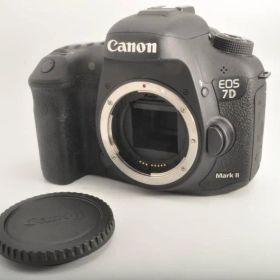 Canon キヤノン EOS 7D Mark II ボディ 電池欠品 現状品